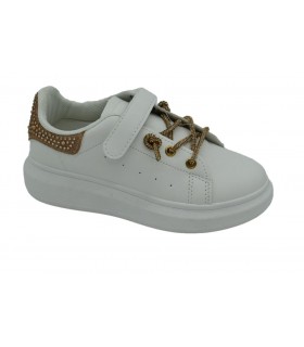 Sneaker με στρας