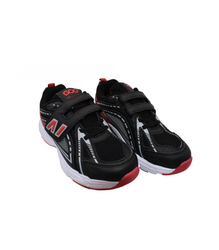 Αγόρι αθλητικό σε μαύρο χρώμα