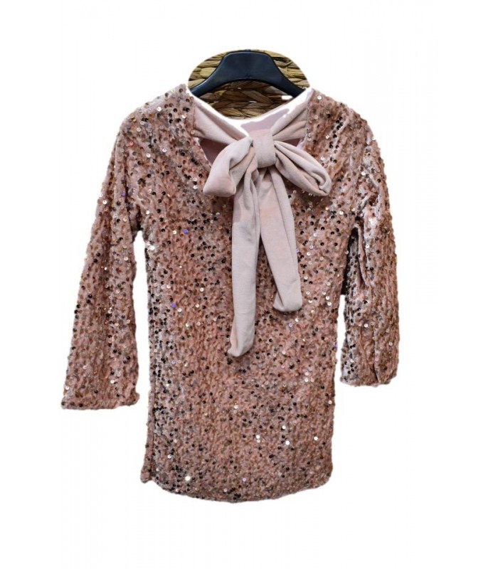 Ροζ φόρεμα με παγιέτα και φιόγκο στο πίσω μέρος