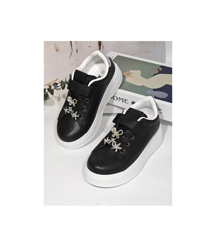 Sneaker σε μαύρο χρώμα